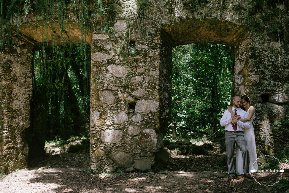 Foto Trash the Dress Sarah e Pedro e a intensidade do Amor - Ubatuba/SP - Imagem 20