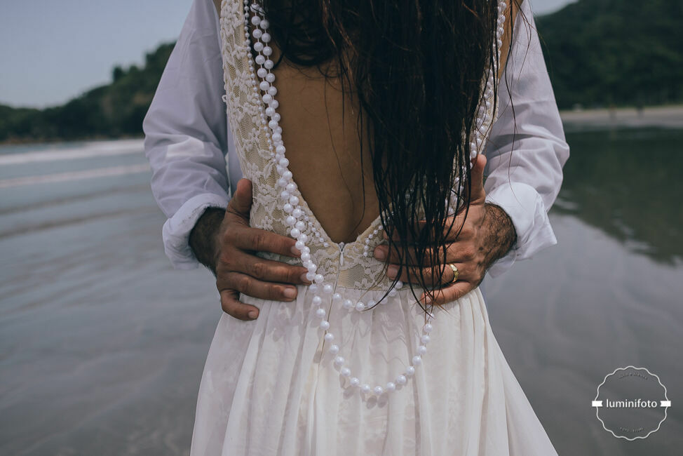 Foto Trash the Dress Sarah e Pedro e a intensidade do Amor - Ubatuba/SP - Imagem 48