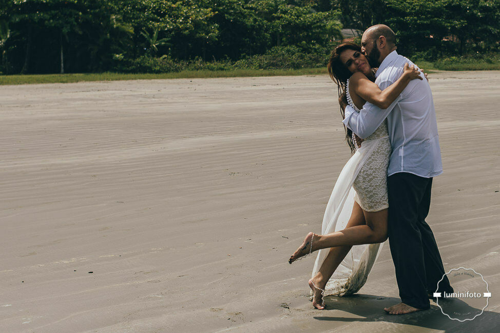 Foto Trash the Dress Sarah e Pedro e a intensidade do Amor - Ubatuba/SP - Imagem 49