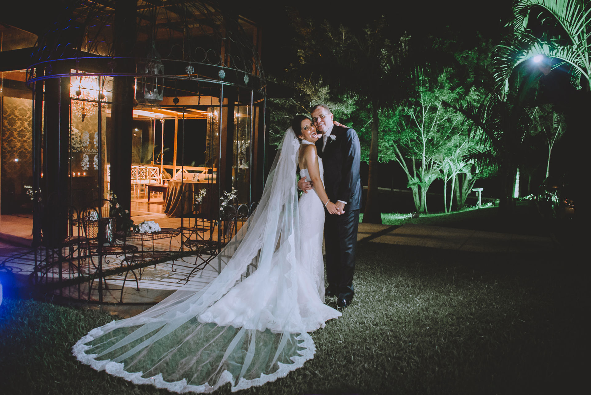 Foto Casamento Thalita e Cláudio - Quando a felicidade extravasa e contagia!!! Taubaté-SP Foto Casamento Thalita e Cláudio - Quando a felicidade extravasa e contagia!!! Taubaté-SP - Imagem 48