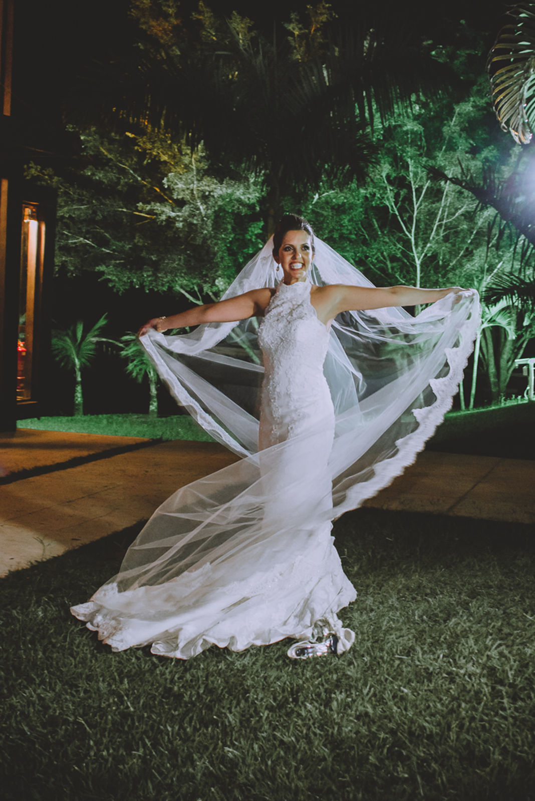 Foto Casamento Thalita e Cláudio - Quando a felicidade extravasa e contagia!!! Taubaté-SP Foto Casamento Thalita e Cláudio - Quando a felicidade extravasa e contagia!!! Taubaté-SP - Imagem 49