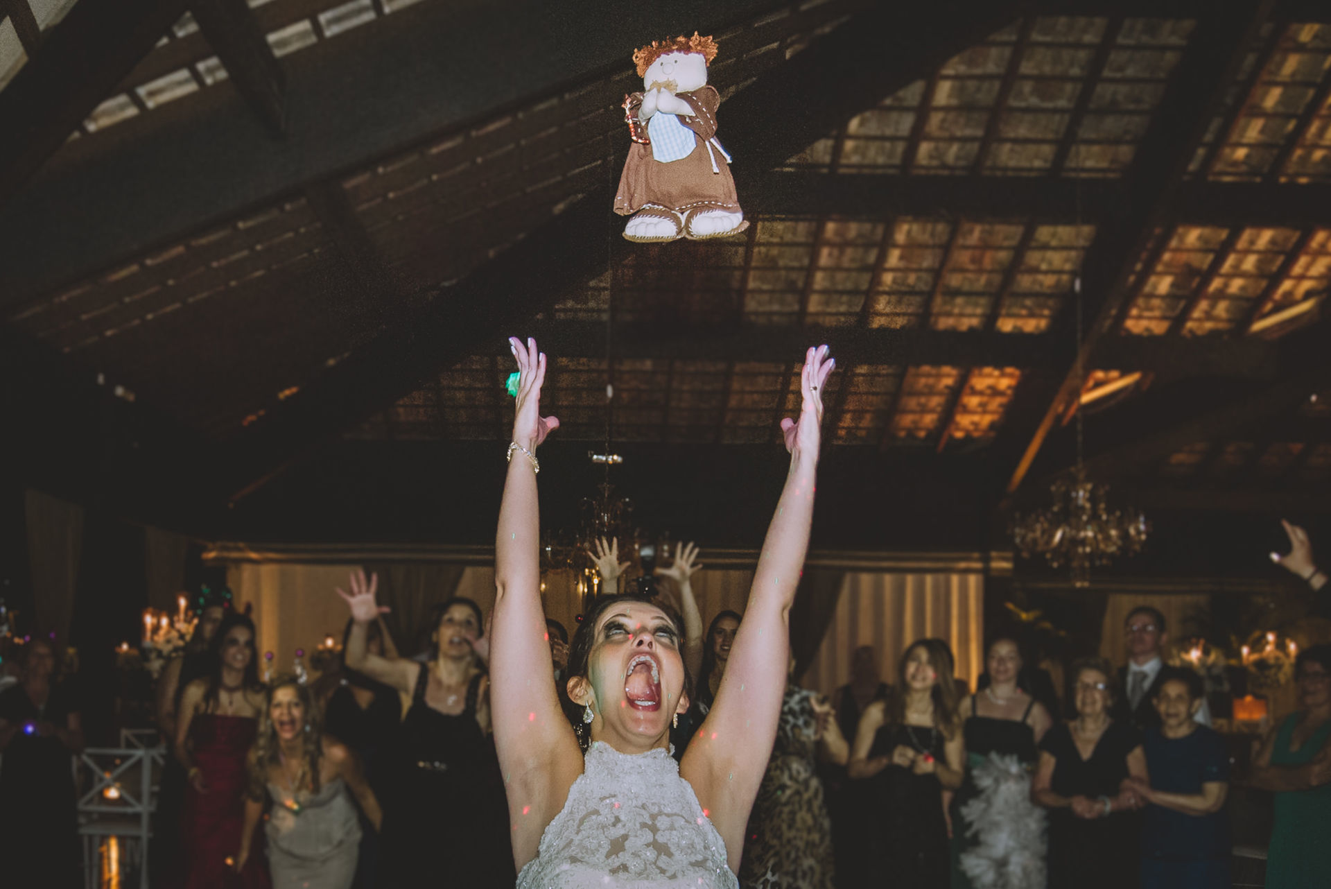 Foto Casamento Thalita e Cláudio - Quando a felicidade extravasa e contagia!!! Taubaté-SP Foto Casamento Thalita e Cláudio - Quando a felicidade extravasa e contagia!!! Taubaté-SP - Imagem 77
