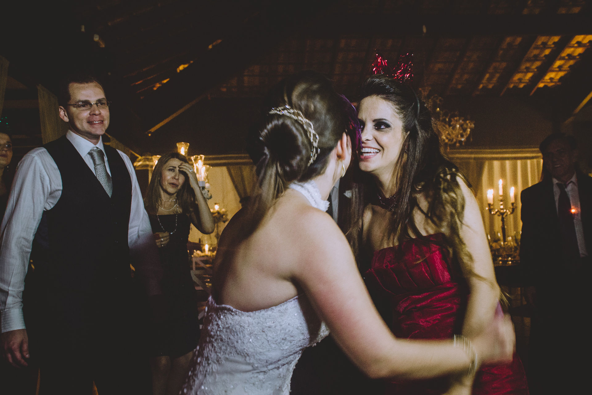 Foto Casamento Thalita e Cláudio - Quando a felicidade extravasa e contagia!!! Taubaté-SP Foto Casamento Thalita e Cláudio - Quando a felicidade extravasa e contagia!!! Taubaté-SP - Imagem 73