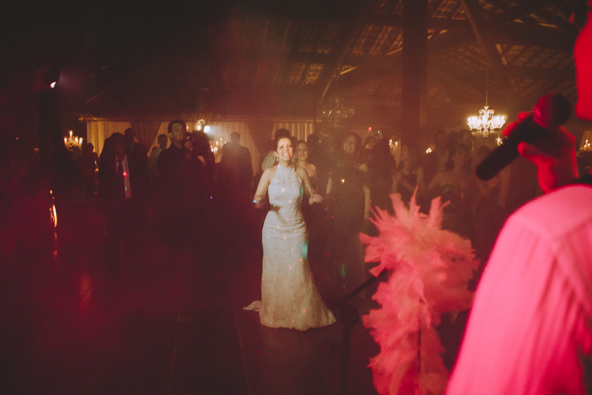 Foto Casamento Thalita e Cláudio - Quando a felicidade extravasa e contagia!!! Taubaté-SP Foto Casamento Thalita e Cláudio - Quando a felicidade extravasa e contagia!!! Taubaté-SP - Imagem 74